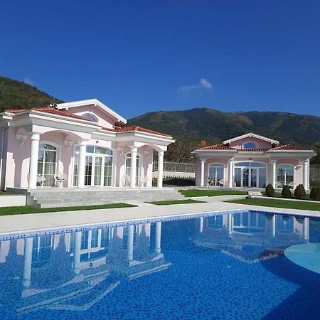 Enina Diamond Villas מראה חיצוני תמונה